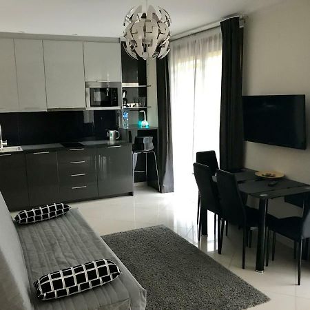 Moko Apartment Parking W Cenie Warsaw Ngoại thất bức ảnh
