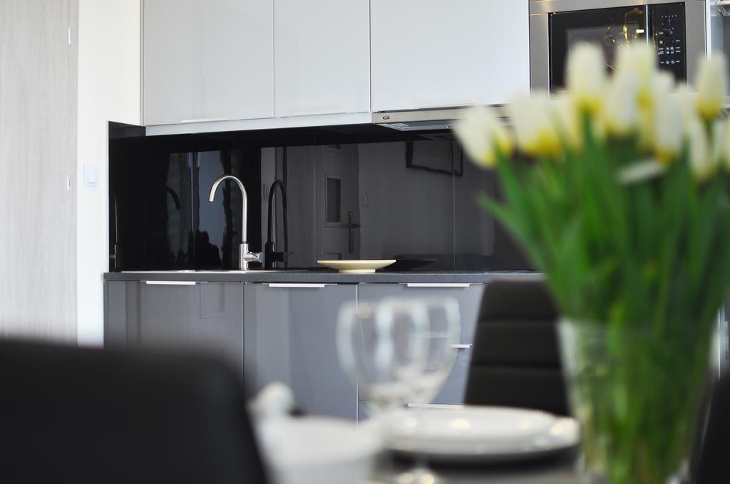 Moko Apartment Parking W Cenie Warsaw Ngoại thất bức ảnh